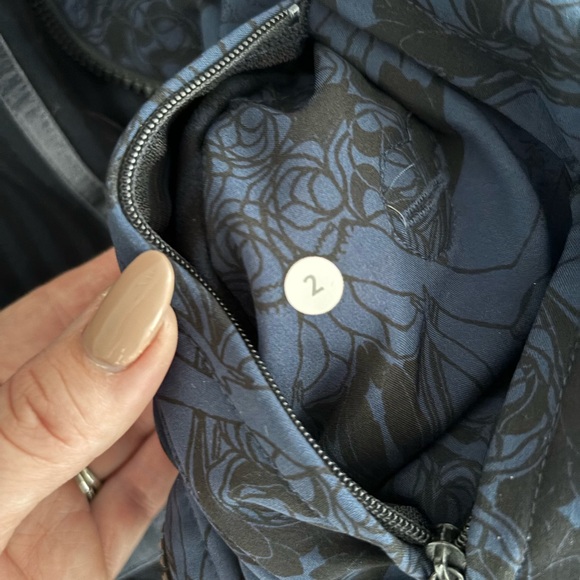 LULULEMON apres yoga jacket - Picture 8 of 8